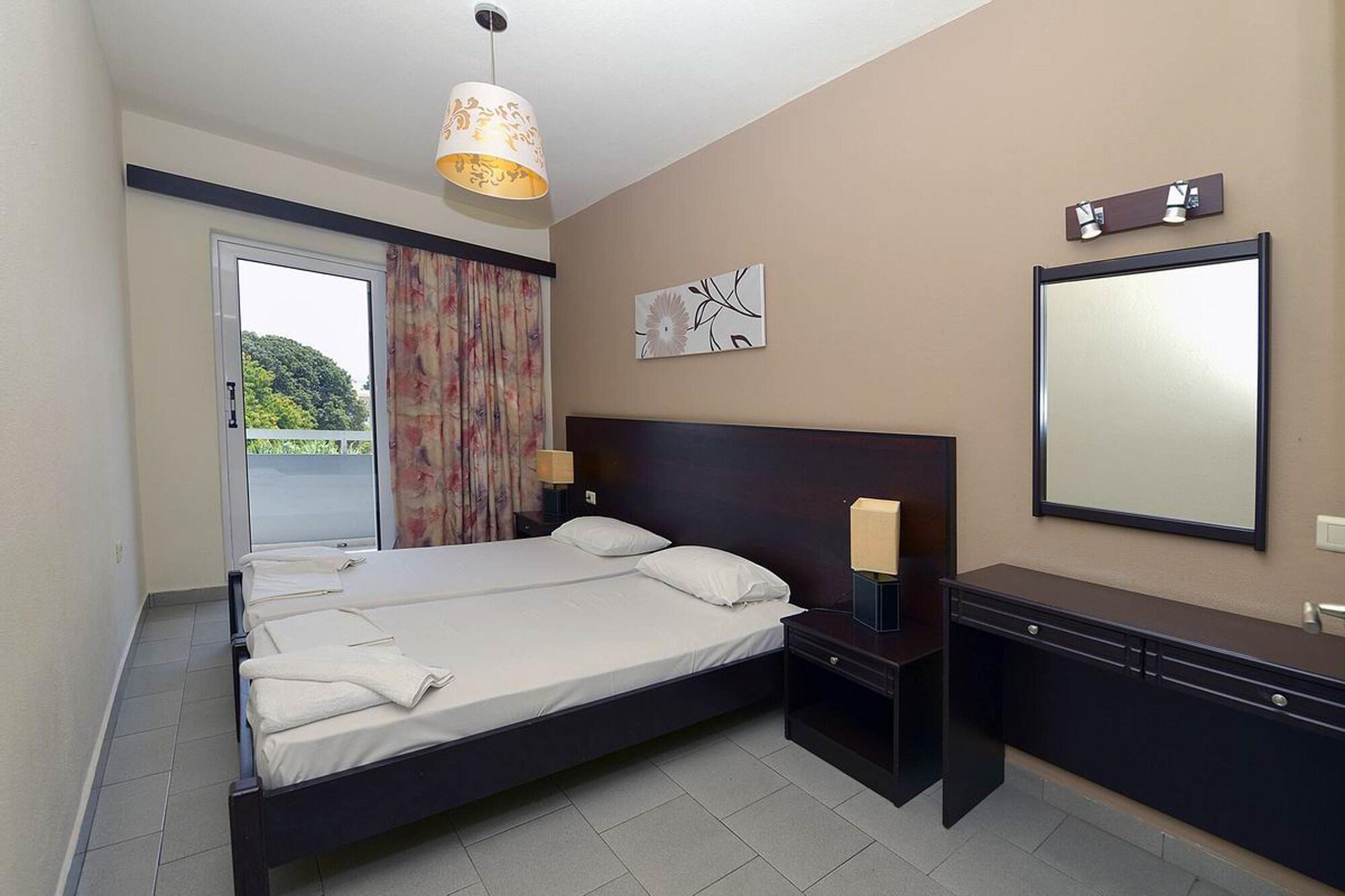 Ialysos City Hotel 外观 照片