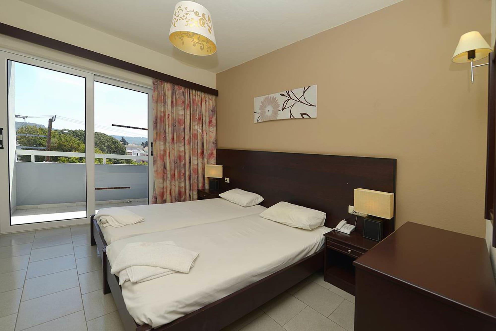 Ialysos City Hotel 外观 照片