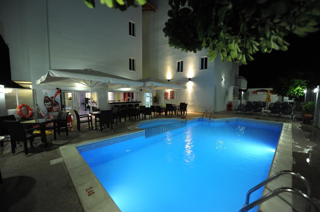 Ialysos City Hotel 外观 照片